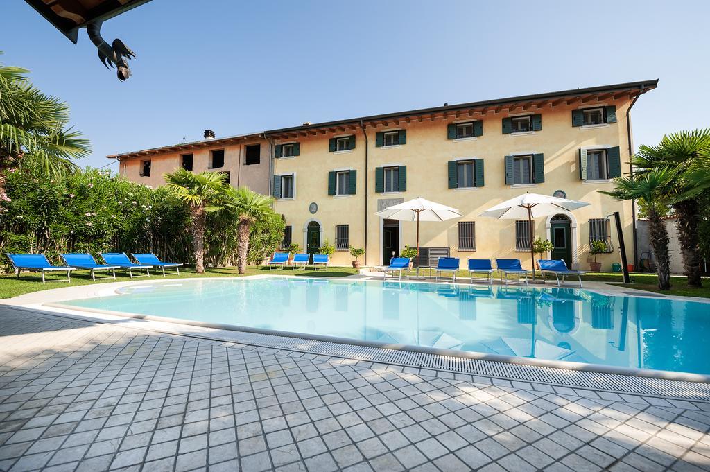 Villa Pace Pozzolengo Exterior photo